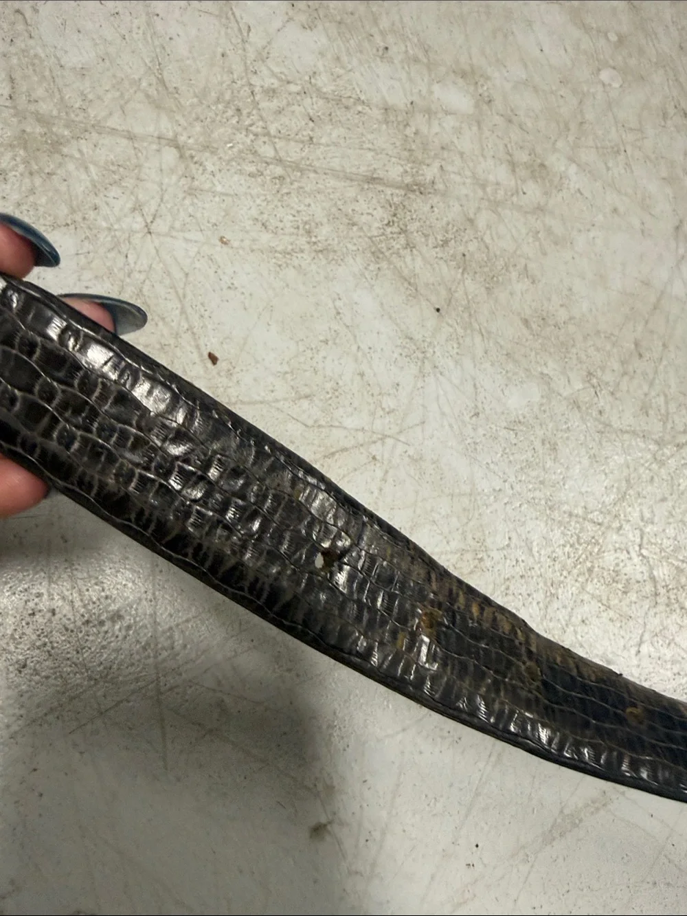 Black Croc-Embossed Leather Belt - Silver Hardware - 5 Belt Holes